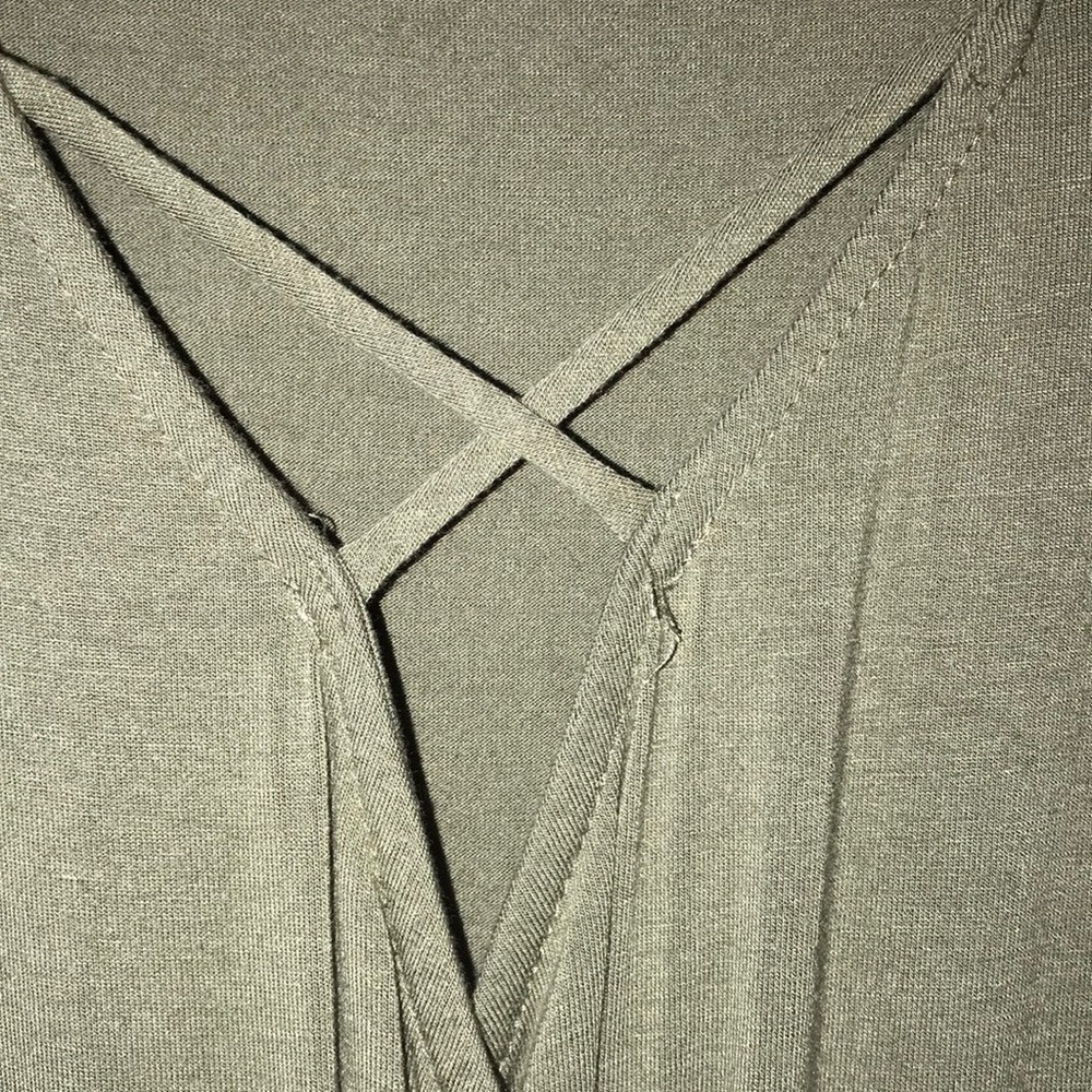 Dress - Picture 4 of 4